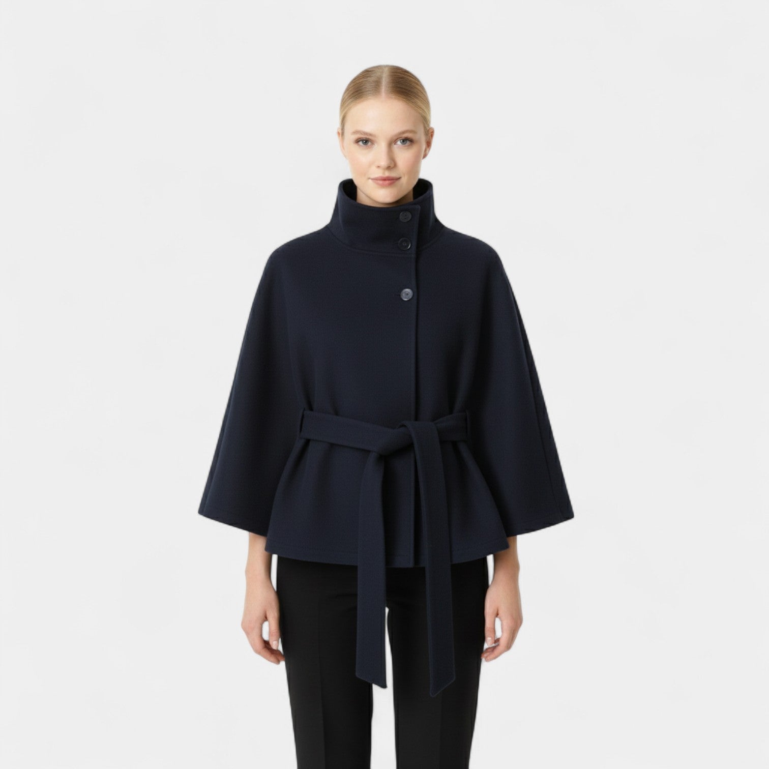 Ivanna | Elegantní dámský kabát s vysokým límcem